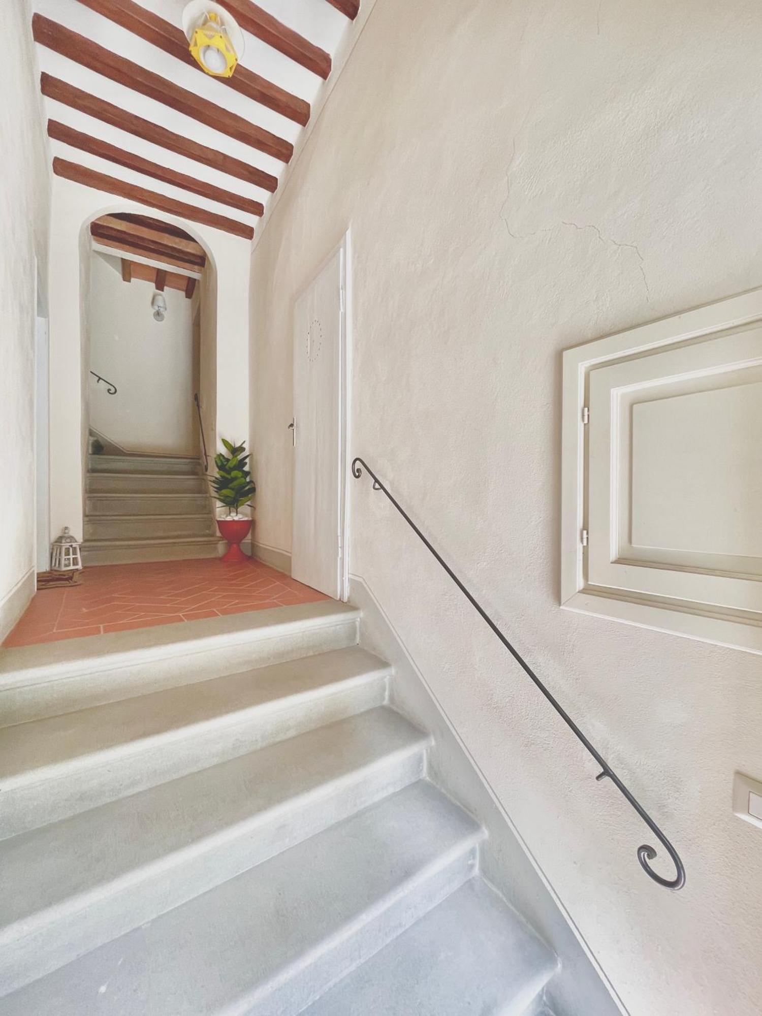 Apartment Balcone Fiorito, Nel Cuore Del Centro Storico Di Cortona