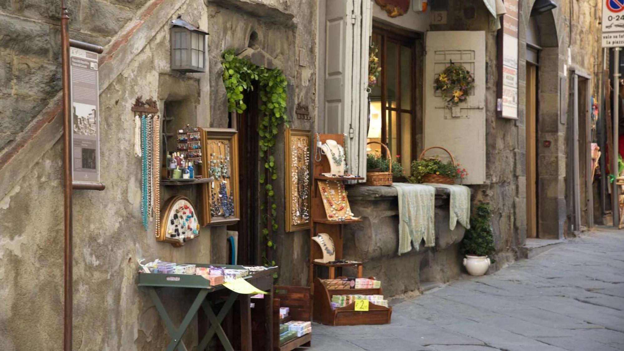 Balcone Fiorito, Nel Cuore Del Centro Storico Di